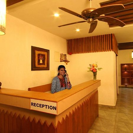 Lambana Resort Calangute Exteriör bild