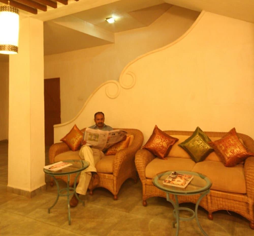Lambana Resort Calangute Exteriör bild