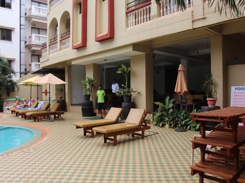Lambana Resort Calangute Exteriör bild