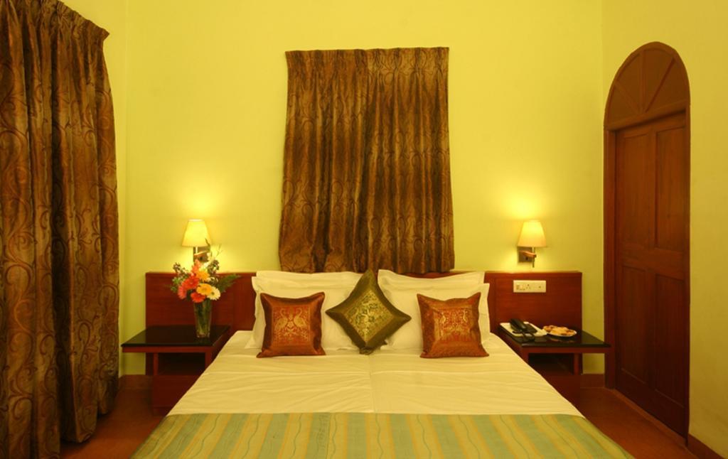 Lambana Resort Calangute Rum bild